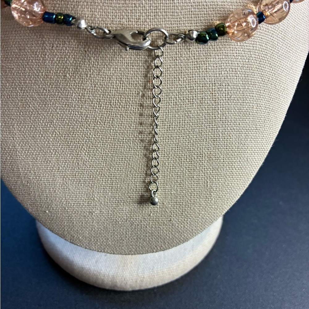 Vintage multicolor necklace. - Picture 3 of 3